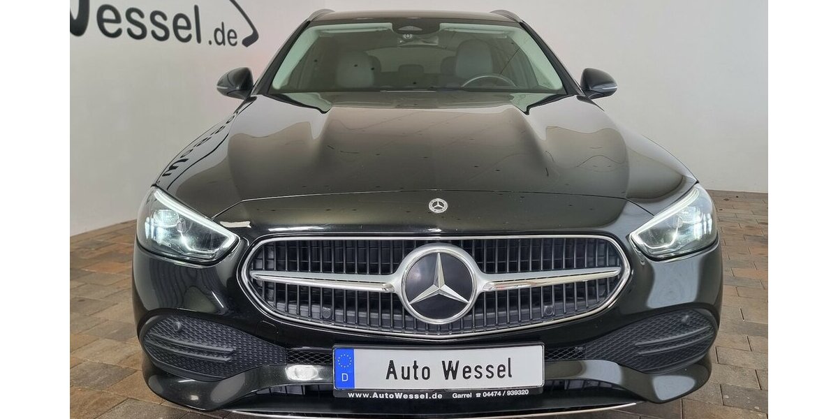 Mercedes-Benz C 300 T e Avantgarde LED ACC AHK Navi Kamera 73.700 km 33.300 &euro; Garrel 49681