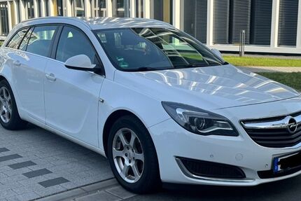 Opel Insignia 215.000 km 4.000 &euro; Frankfurt am Main 60486