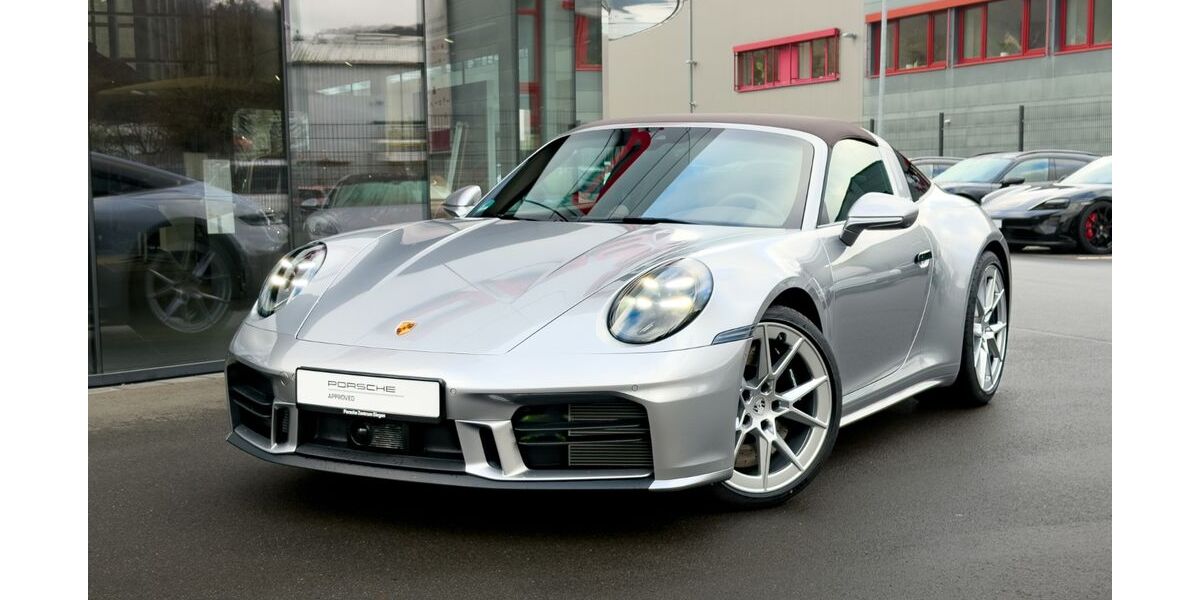 Porsche 992 7.800 km 189.300 &euro; Siegen 57080