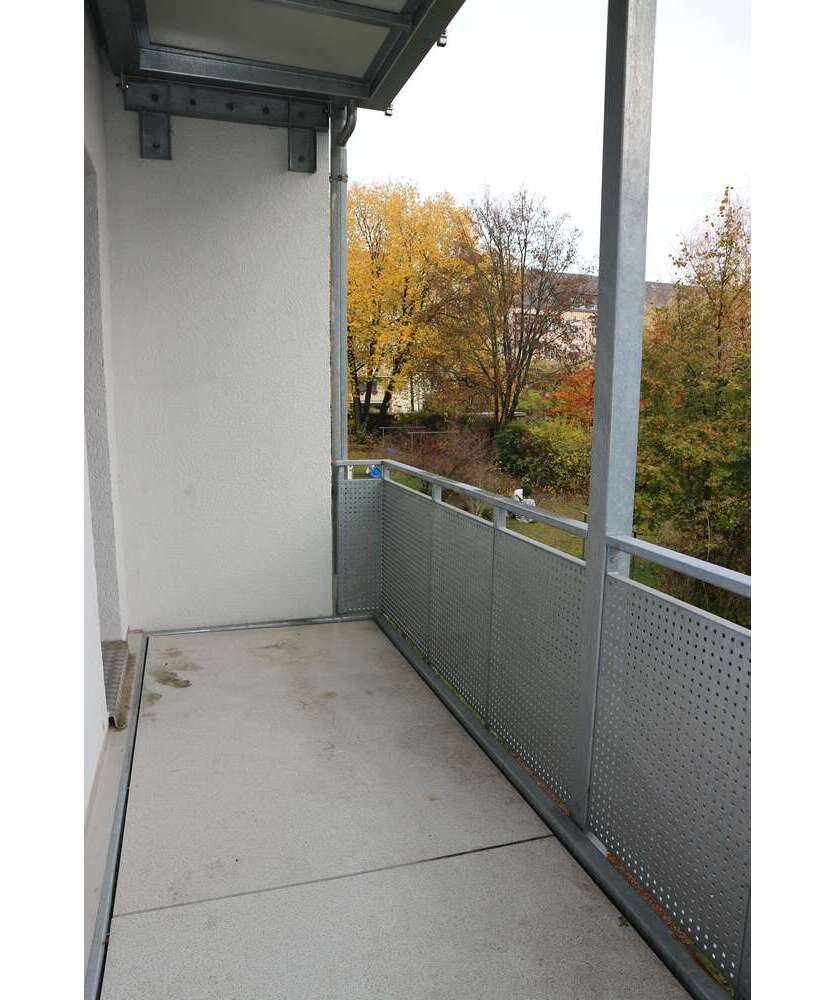 Wohnung zum Mieten in Chemnitz 380 € 68 m²