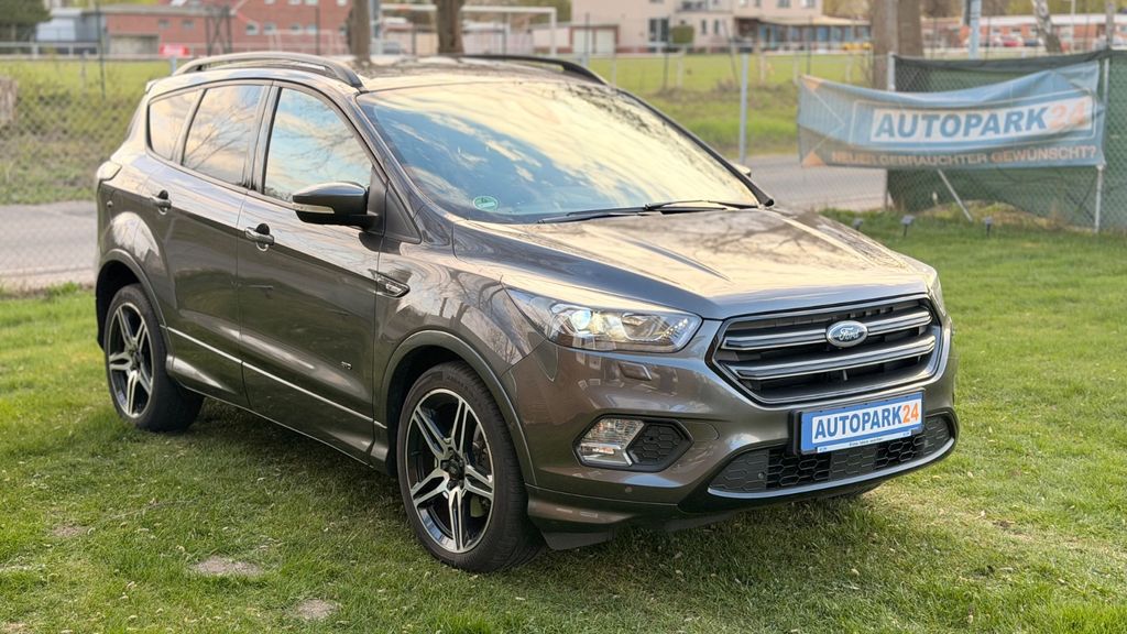 Ford Kuga 121.000 km 14.599 &euro; Seelze 30926