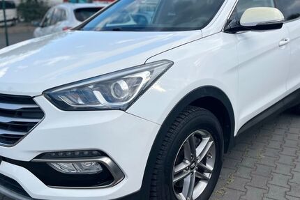 Hyundai SANTA FE 82.008 km 13.980 &euro; Essen 45356