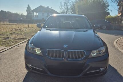 BMW 320 208.000 km 6.500 &euro; Mitterskirchen 84335