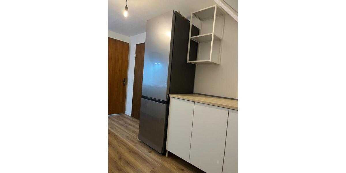 Dachgeschoßwohnung Siegen Weidenau - 1 Zimmer, 20 m&sup2;, 450&euro; | Angebot:25353874