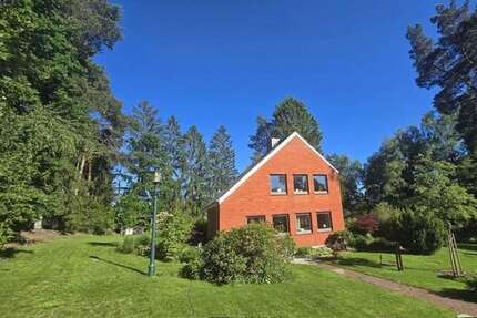 Haus Bendestorf - 6 Zimmer, 175 m&sup2;, 2.800&euro; | Angebot:26071450