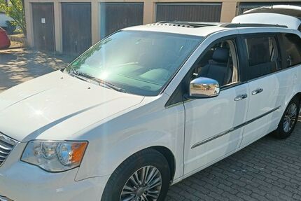 Chrysler Grand Voyager 262.000 km 8.900 &euro; Buchholz 21244