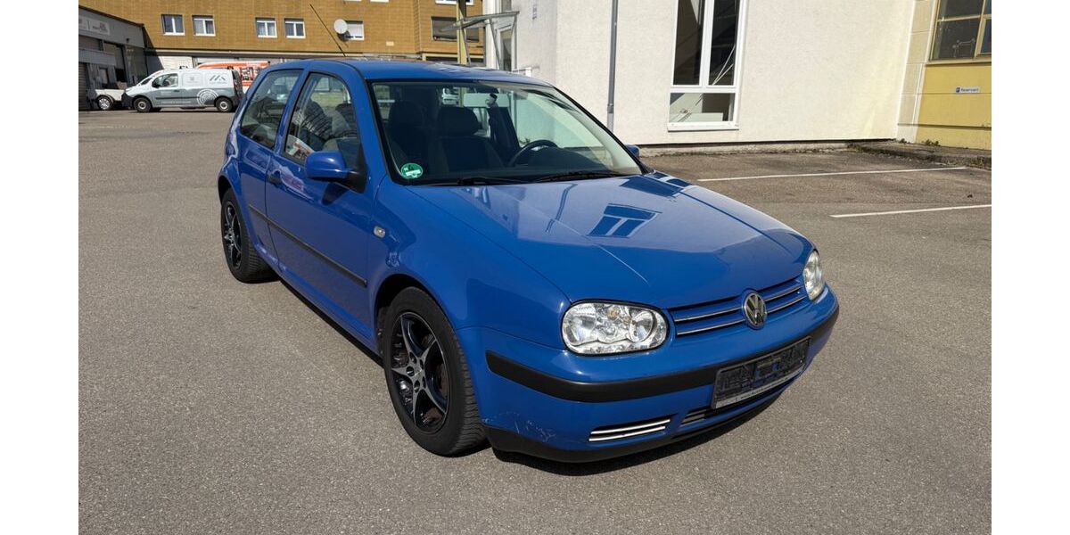 VW Golf 154.000 km 1.740 &euro; Möglingen 71696