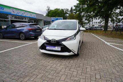 Toyota Aygo (X) 131.000 km 6.999 &euro; Osnabrück 49090