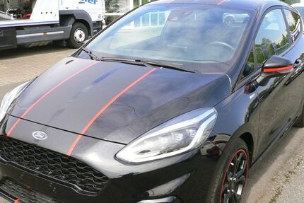 Ford Fiesta 36.930 km 15.990 € Krauthausen 99819