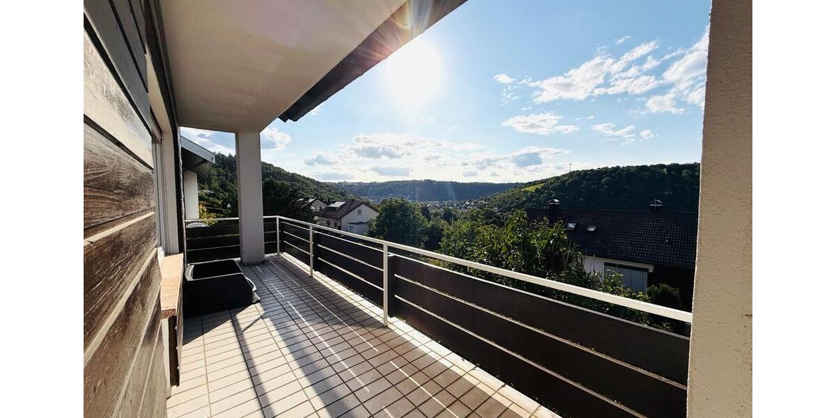 Einfamilienhaus Wertheim - 9 Zimmer, 231 m&sup2;, 535.000&euro; | Angebot:27110628