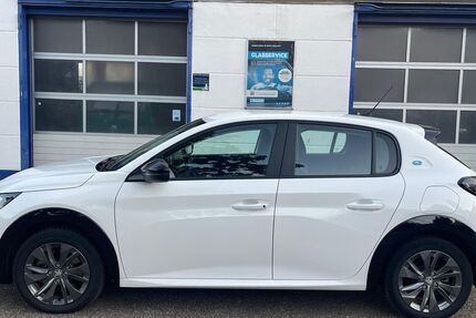 Peugeot 208 59.000 km 13.600 € Rastatt 76437