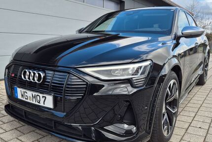 Audi e-tron 49.211 km 41.120 € Bad Wurzach 88410
