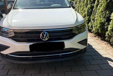 VW Tiguan 46.600 km 21.400 &euro; Vechta 49377