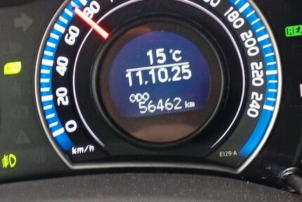 Toyota Auris 57.850 km 12.999 &euro; Paderborn 33104