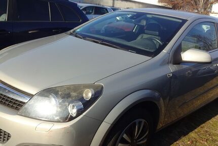 Opel Astra 150.000 km 1.900 &euro; Berlin 12249