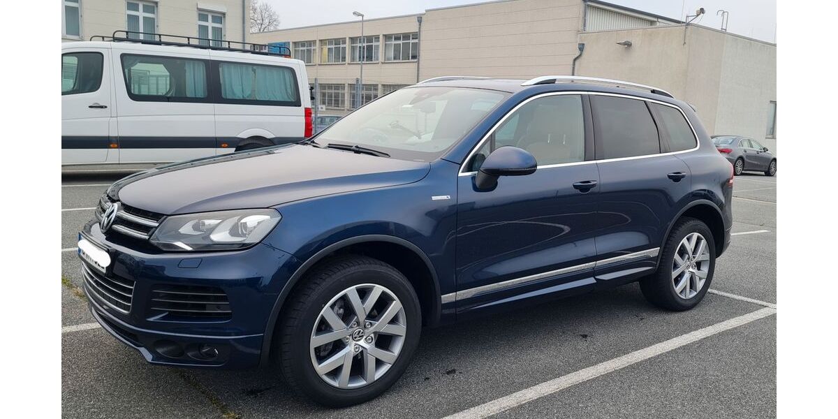 VW Touareg 235.000 km 14.400 &euro; Bremen 28325