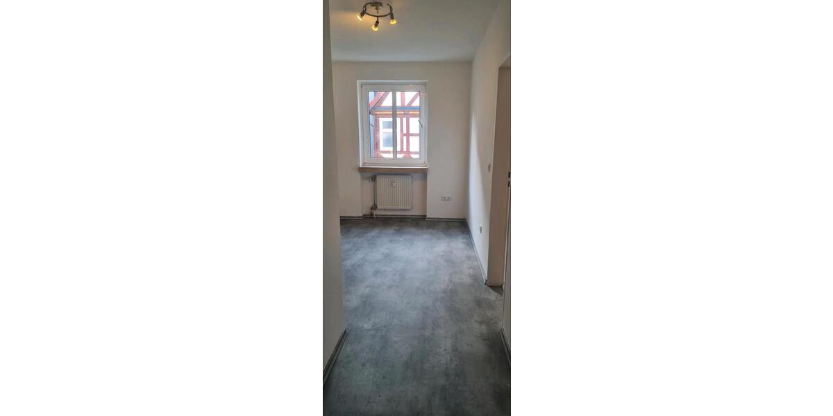 Etagenwohnung Hofgeismar - 3 Zimmer, 74 m&sup2;, 600&euro; | Angebot:24850708