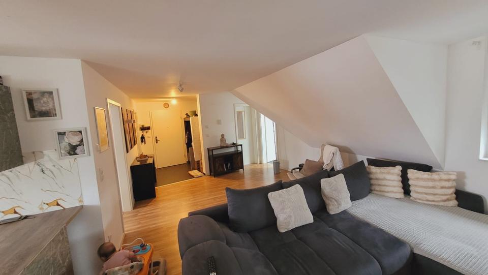 Dachgeschoßwohnung Philippsburg - 3 Zimmer, 90 m&sup2;, 1.150&euro; | Angebot:26561052