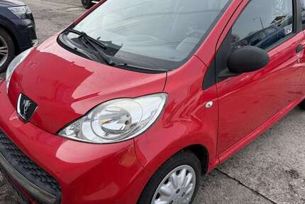 Peugeot 107 85.465 km 2.499 &euro; Heidenau bei Dresden 01809