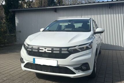 Dacia Sandero 47.600 km 14.950 &euro; Iffezheim 76473