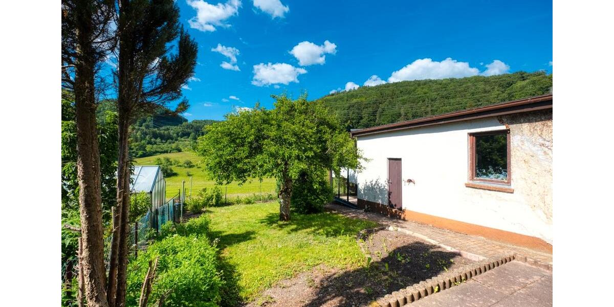 Doppelhaushälfte Albstadt Gemarkung Onstmettingen - 7 Zimmer, 155 m&sup2;, 115.000&euro; | Angebot:26902394
