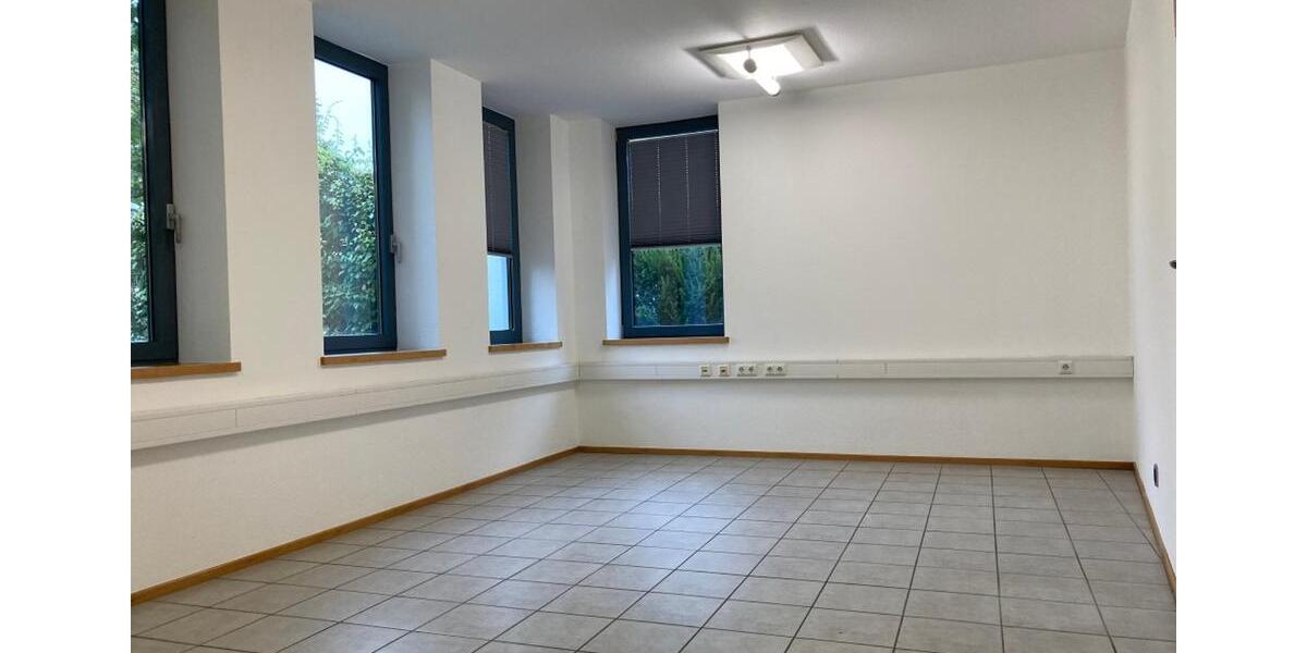 Gewerbeobjekt Freudenberg - 1.650&euro; | Angebot:23025962