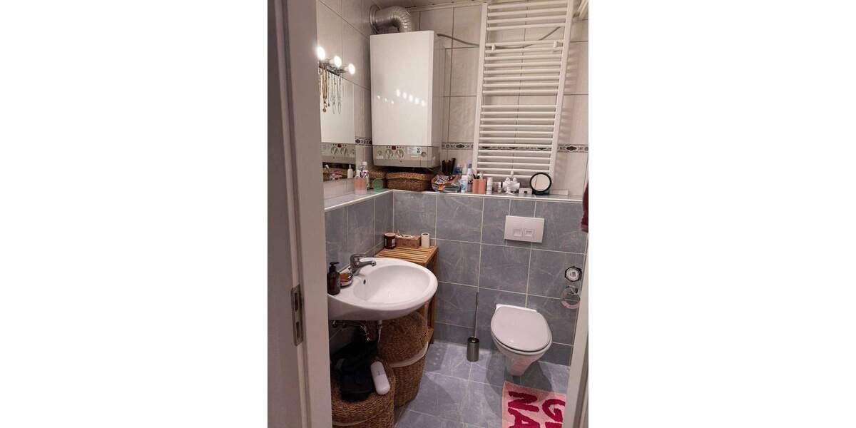 Etagenwohnung Ludwigshafen am Rhein Süd - 1 Zimmer, 58 m&sup2;, 500&euro; | Angebot:25697787