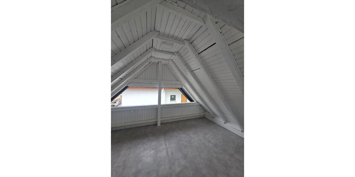 Einfamilienhaus Bolanden - 7 Zimmer, 120 m&sup2;, 290.000&euro; | Angebot:26893232