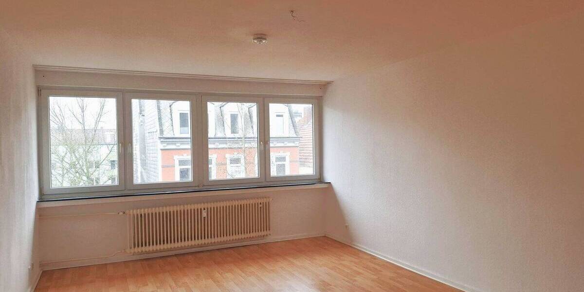 Etagenwohnung Bremerhaven Geestemünde - 2 Zimmer, 68 m&sup2;, 99.000&euro; | Angebot:26306416