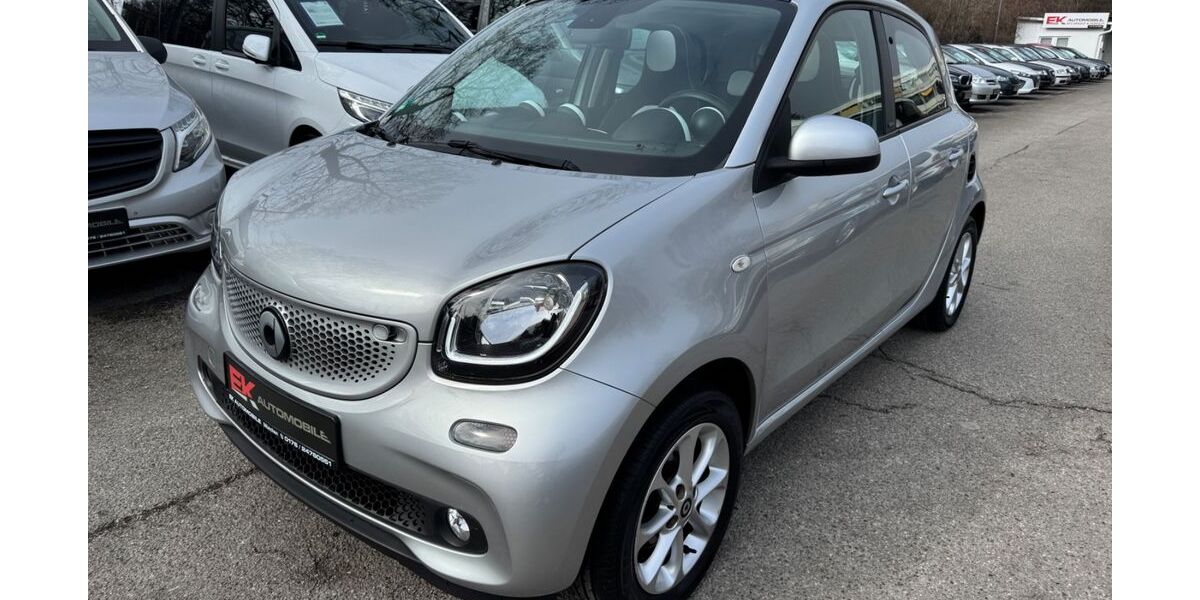 Smart ForFour 44.100 km 8.999 &euro; München 81243