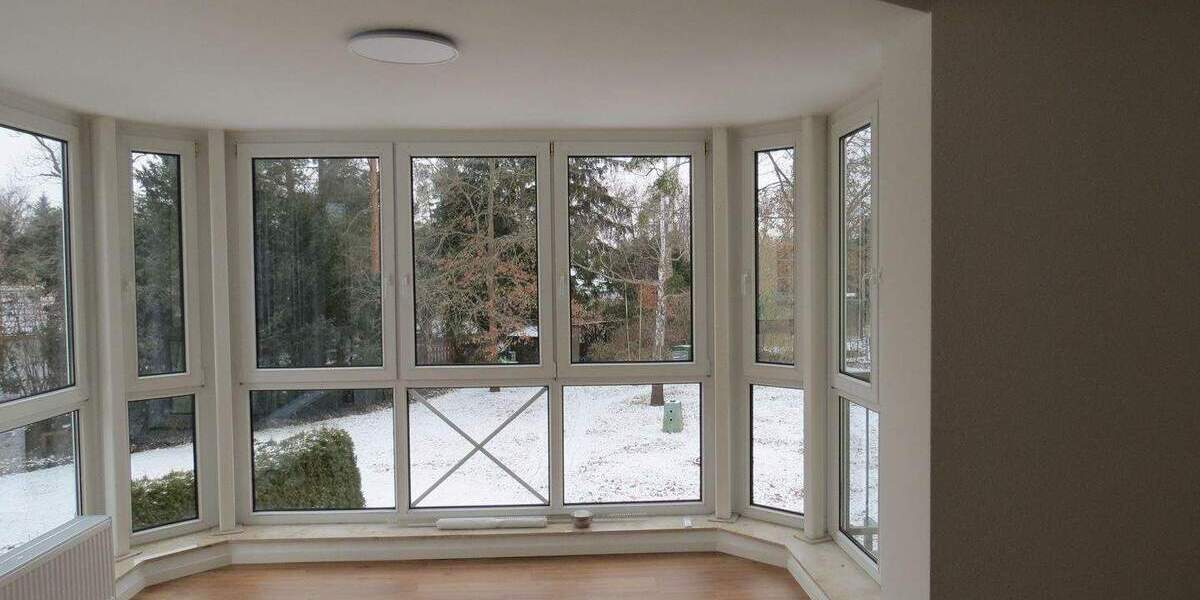 Etagenwohnung Falkensee - 2 Zimmer, 82 m&sup2;, 1.150&euro; | Angebot:24906141