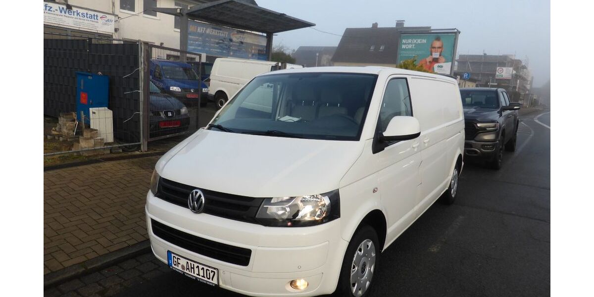 VW T5 Transporter 145.000 km 14.490 &euro; Wolfsburg/Vorsfelde 38448