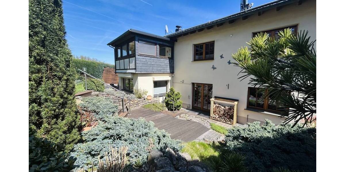 Mehrfamilienhaus, Wohnhaus Dahlem - 8 Zimmer, 218 m&sup2;, 369.000&euro; | Angebot:26512735