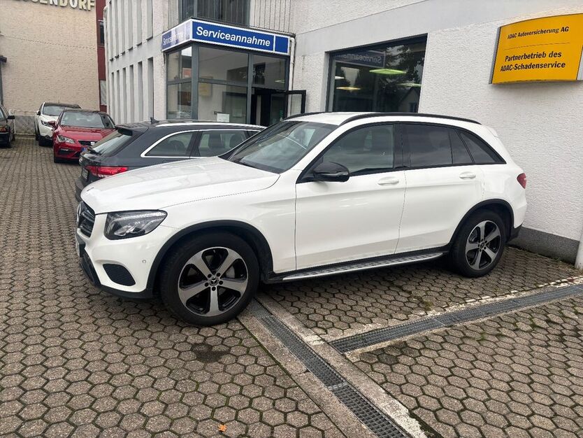 Mercedes-Benz 220 159.000 km 26.700 € Alfter 53347