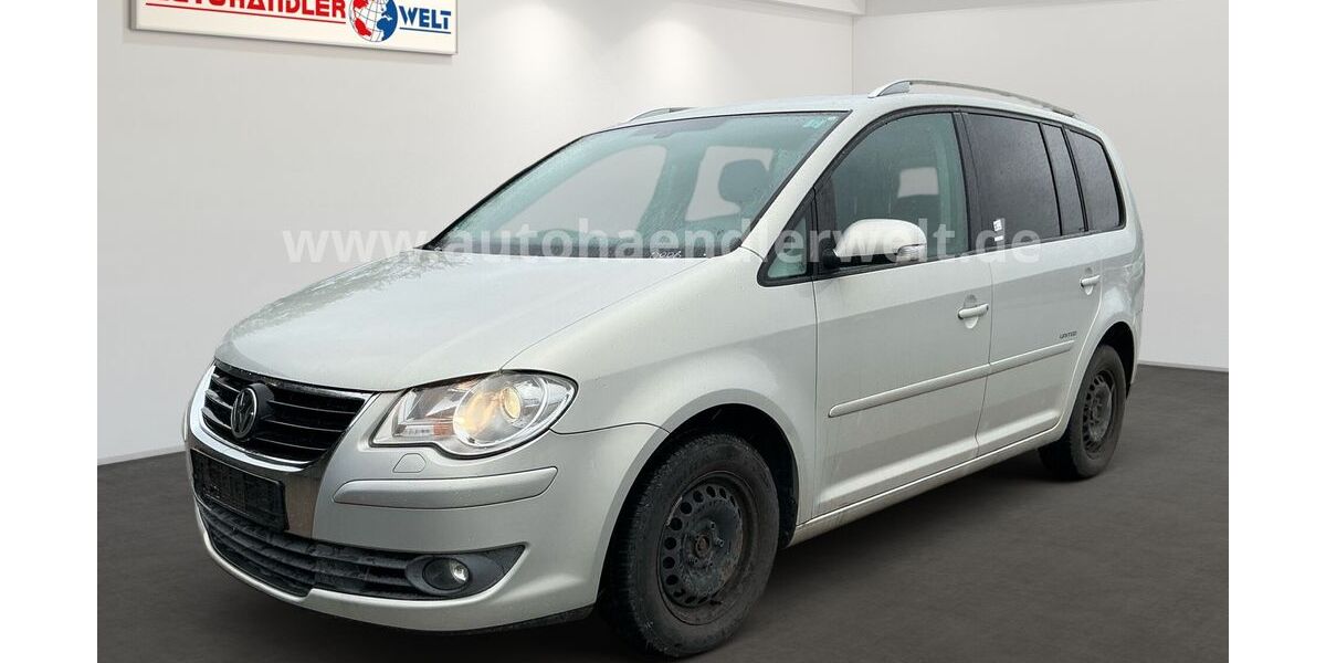 VW Touran 231.327 km 1.499 &euro; Brehna 06796