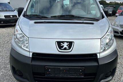 Peugeot Expert 82.404 km 5.499 € München 80997