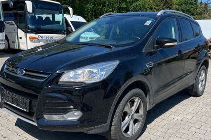 Ford Kuga 214.000 km 6.500 € Waldkraiburg 84478