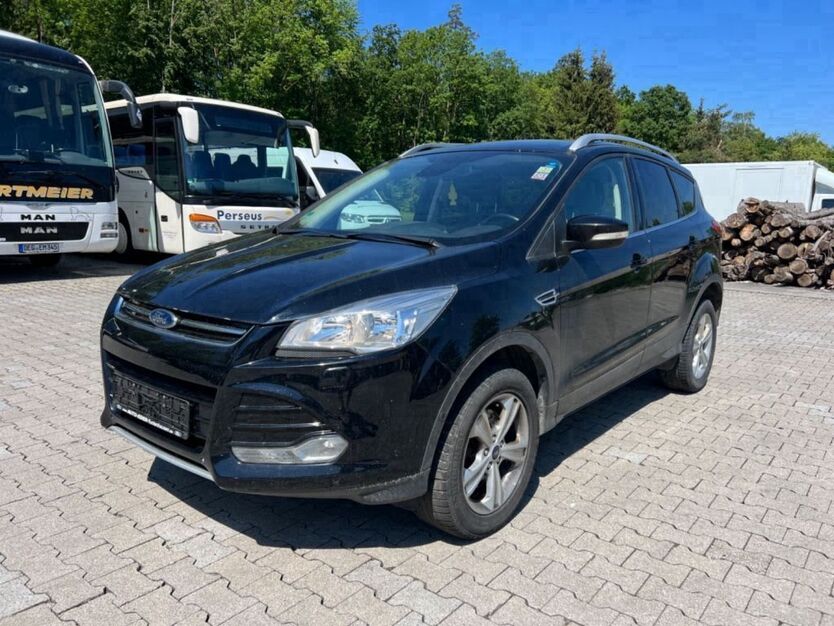 Ford Kuga 214.000 km 6.500 € Waldkraiburg 84478