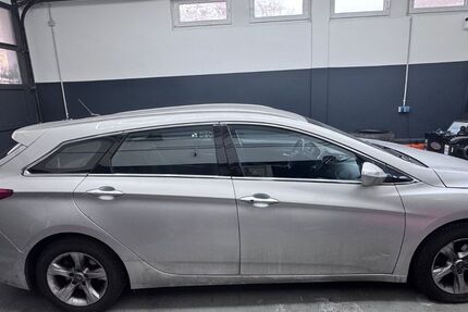 Hyundai i40 260.000 km 1.500 &euro; Kassel 34117