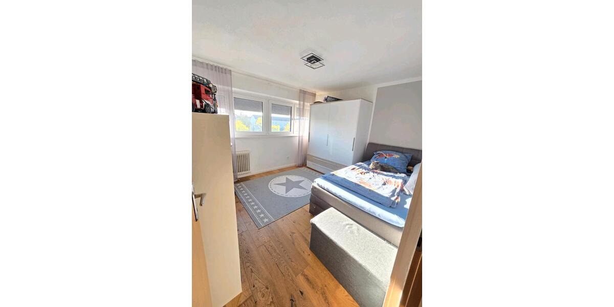 Etagenwohnung Ingolstadt Friedrichshofen-Hollerstauden - 4 Zimmer, 97 m&sup2;, 370.000&euro; | Angebot:26900559