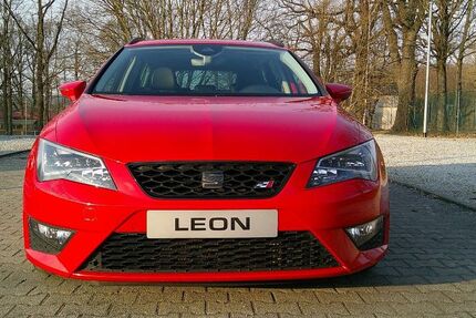 Seat Leon 85.583 km 15.900 &euro; Steinigtwolmsdorf 01904