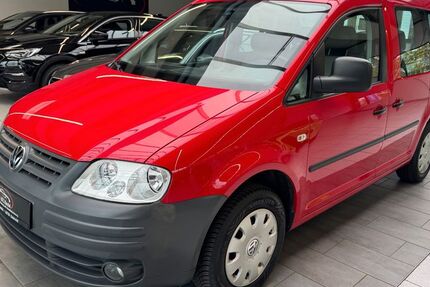 VW Caddy 173.000 km 7.950 € Detmold 32758