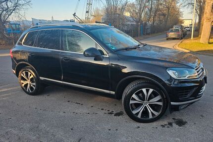 VW Touareg 226.000 km 15.000 &euro; Hennigsdorf 16761