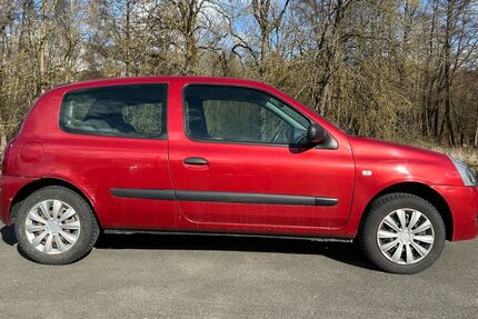 Renault Clio 85.741 km 970 &euro; Oberkotzau 95145