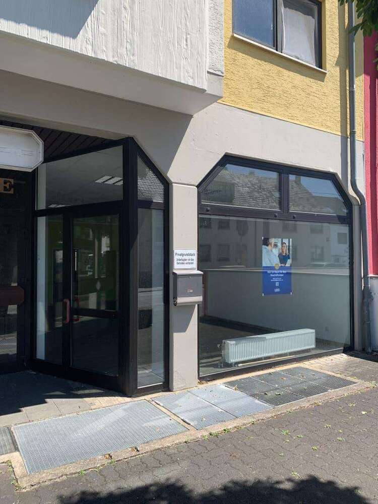 Einzelhandel in Troisdorf 1.191,84 € 91.68 m²