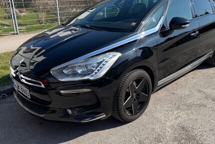 Citroen DS5 258.100 km 5.600 &euro; München 81245