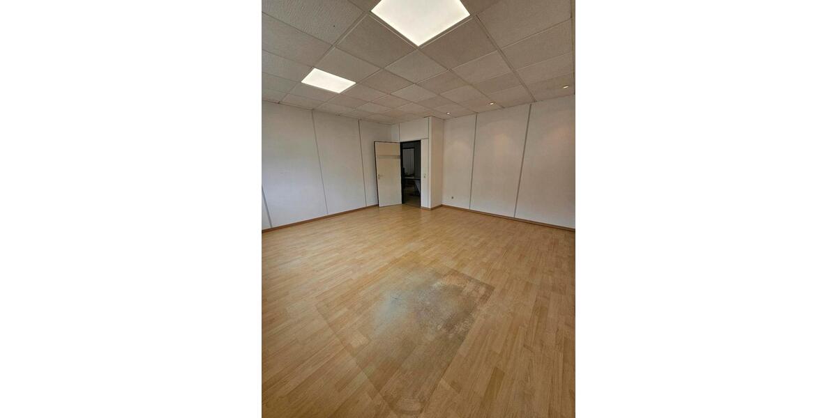 Gewerbeobjekt Dietzenbach - 750&euro; | Angebot:26109529