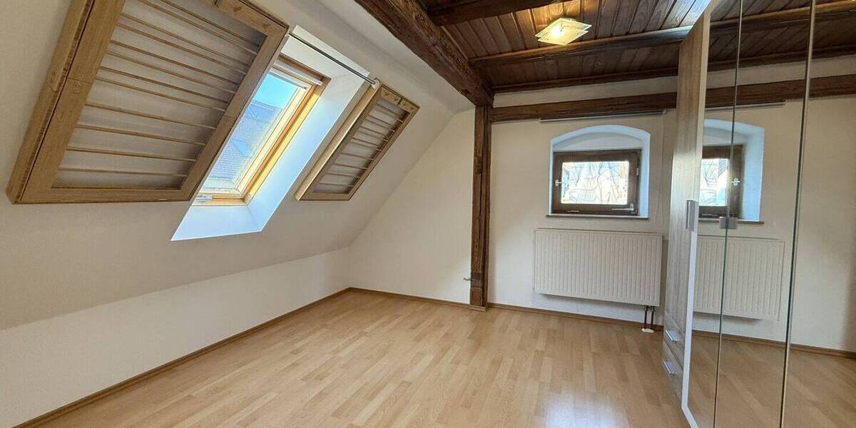 Einfamilienhaus Harburg (Schwaben) Harburg - 5 Zimmer, 145 m&sup2;, 320.000&euro; | Angebot:26777837