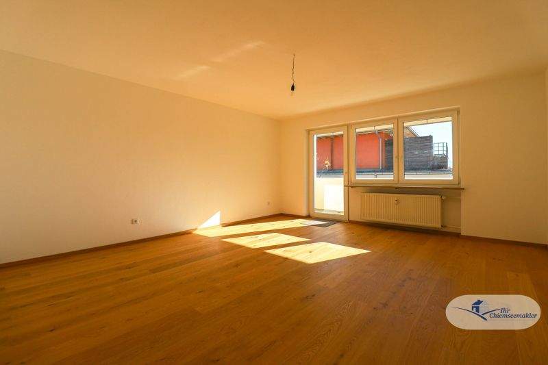 Etagenwohnung Rosenheim Innenstadt - 3 Zimmer, 87 m&sup2;, 359.000&euro; | Angebot:25471447