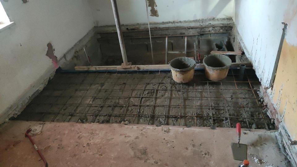 Einfamilienhaus Wadern - 8 Zimmer, 200 m&sup2;, 50.000&euro; | Angebot:26446334